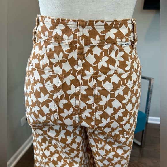 ✨Billabong (NWOT) Free Fall Print Wide Leg Pants Size 25✨ - Picture 3 of 6